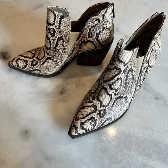 Vince Camuto Faux Snakeskin Ankle Boots - Picture 2 of 10